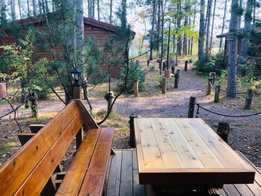 הייוורד Honeybear Hideaway Cabin מראה חיצוני תמונה